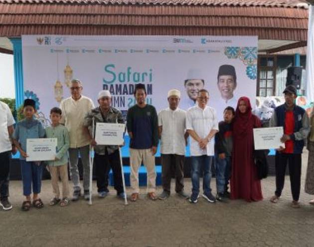 Krakatau Steel Gelar Safari Ramadhan BUMN 2024,  Serahkan 1.000 Paket Sembako dan Mudik Gratis Lebaran 1445 H