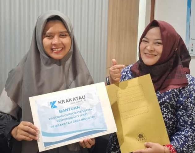 Dukung Program Gerakan Menurunkan Angka Stunting (GEMAS) Kelurahan Ciwaduk, PT KJI Serahkan Bantuan CSR